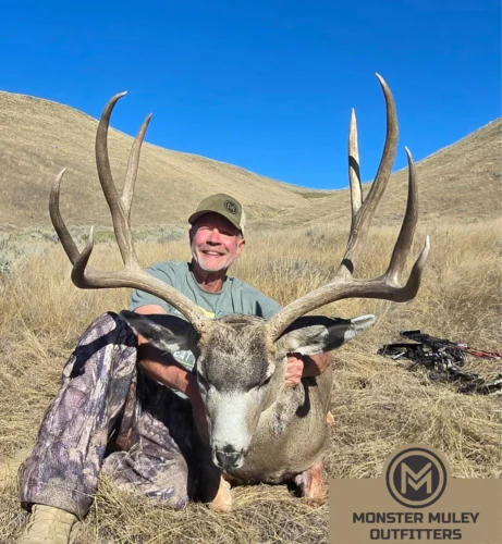 Monster Muley Outfitters Mule Deer Hunt